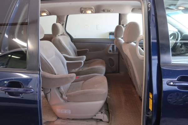 2006 Toyota Sienna LE - cars & trucks - by owner - vehicle... for sale in Mills, WY – photo 6