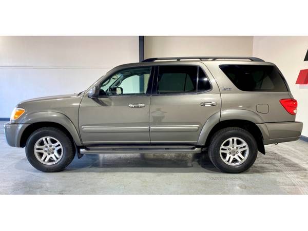 2005 TOYOTA SEQUOIA SR5 - cars & trucks - by dealer - vehicle... for sale in Sacramento , CA – photo 5