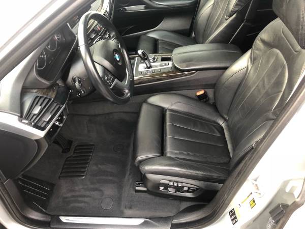 2015 BMW X5 xDrive35i AWD - Premium Package - Pano Moonroof - One... for sale in binghamton, NY – photo 10