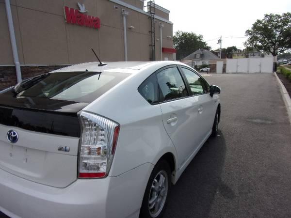 !!! 2010 TOYOTA PRIUS !!! - cars & trucks - by owner - vehicle... for sale in Elizabeth, NJ – photo 2