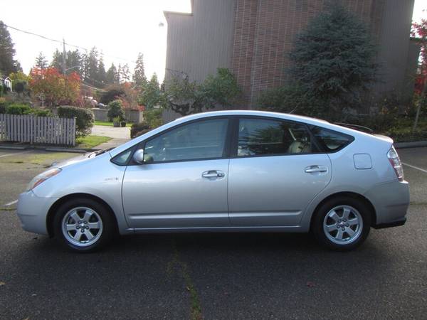 2007 Toyota Prius - cars & trucks - by dealer - vehicle automotive... for sale in Shoreline, WA – photo 11