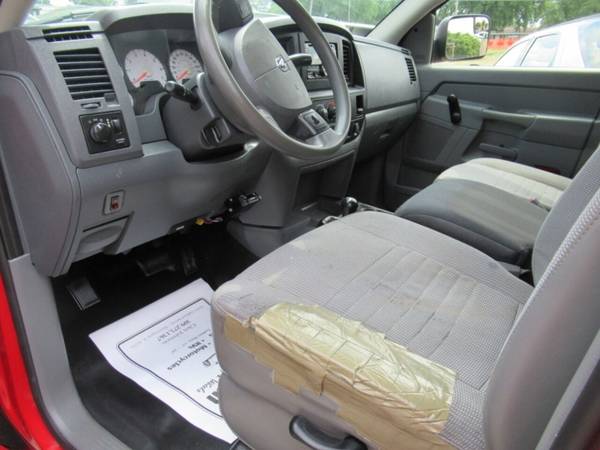 2006 Dodge Ram Pickup 2500 ST 4x4 4dr Quad Cab 8 ft. LB Pickup -... for sale in Bloomington, IL – photo 11