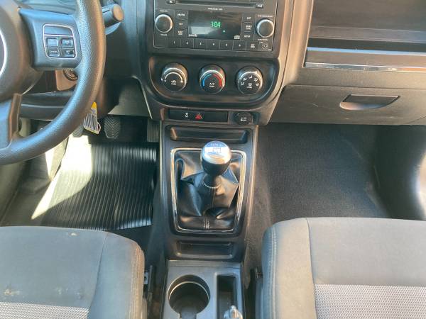 2011 Jeep Compass Sport 2 4L V4 for sale in Alpharetta, GA – photo 16