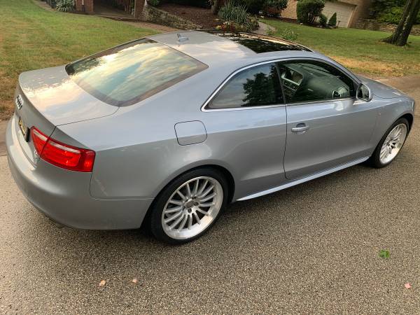 Excellent condition 2009 Audi A5 Coupe 3.2L Quattro (AWD) - cars &... for sale in Pittsburgh, PA – photo 2