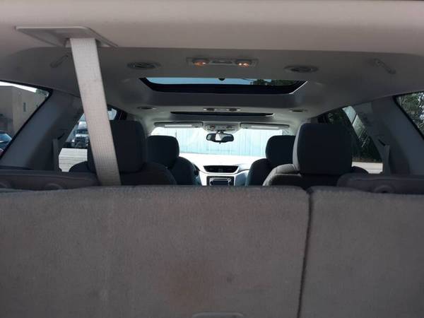 2013 CHEVY TRAVERSE LT DUAL SUNROOFS 3RD ROW HEATED SEATS JUST... for sale in Camdenton, MO – photo 15