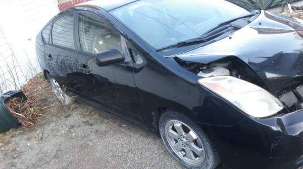 05 Prius for parts or rebuild - cars & trucks - by owner - vehicle... for sale in Brewster, OH – photo 2