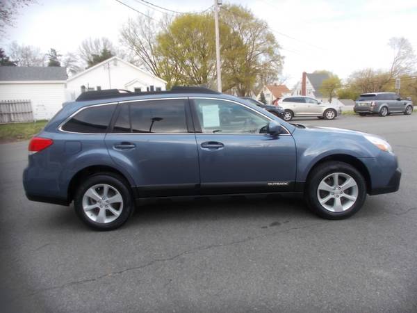 2013 Subaru Outback 4dr Wgn H4 Auto 2 5i Premium for sale in Cohoes, CT – photo 8