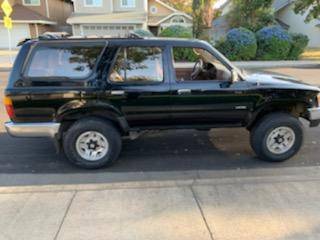 1995 Toyota 4Runner 4 x 4 SR5 automatic runs and drives excellent for sale in Modesto, CA – photo 3