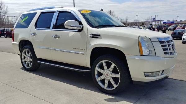 2007 Cadillac Escalade AWD 4dr for sale in Chesaning, MI – photo 3