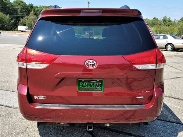 2011 Toyota Sienna Limited AWD 149K, Auto, AC, Leather, Roof, DVD, Cam for sale in Belmont, MA – photo 4