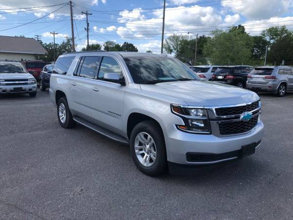 Chevrolet Suburban 4wd LS SUV Used Chevy Truck 8 Passenger Seating for sale in Greensboro, NC – photo 4