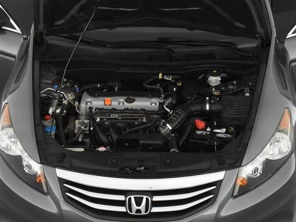2011 Honda Accord LX-P Sedan 4D sedan Dk. Gray - FINANCE ONLINE for sale in Chicago, IL – photo 4