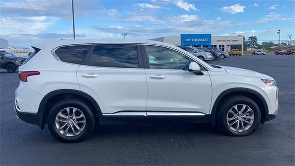 2020 Hyundai Santa Fe SE suv White - - by dealer for sale in Marshfield, MO – photo 10