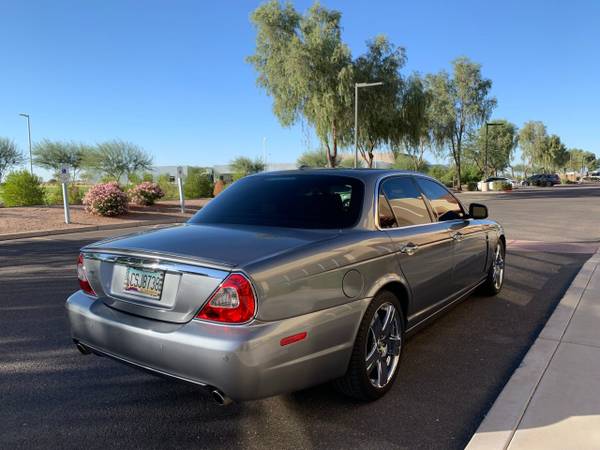 2008 *Jaguar* *XJ* *4dr Sedan XJ8* Lunar Grey - cars & trucks - by... for sale in Mesa, AZ – photo 7