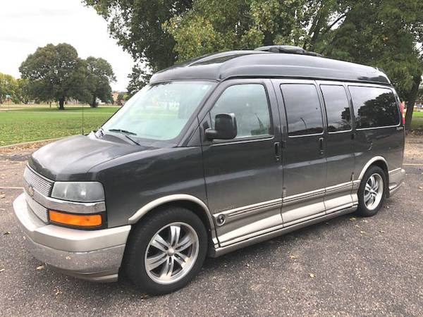 2005 Chevrolet Express 1500 AWD High Top 7 Pass Conversion Van 8 Doors for sale in Eau Claire, WI – photo 20