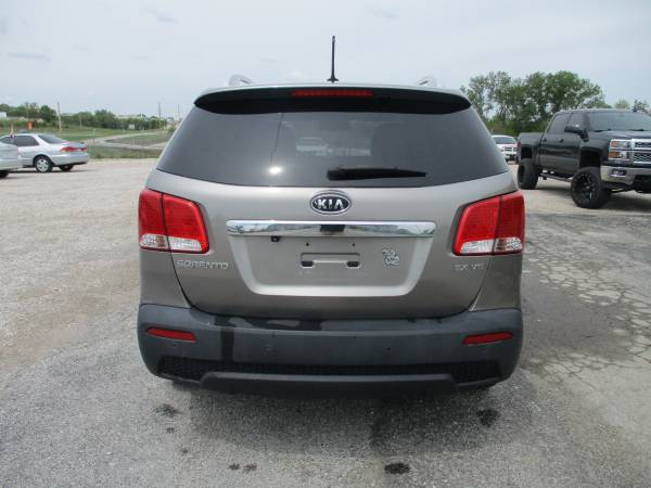 2012 Kia Sorento Loaded 3rd row as low as 2000 down and 99 a week for sale in Oak Grove, MO – photo 6