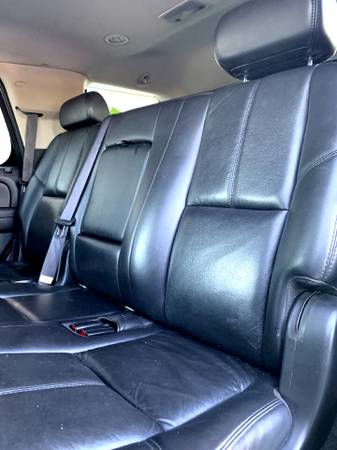 3rd Row! 2007 GMC Yukon - - by dealer - vehicle for sale in Chesaning, MI – photo 16