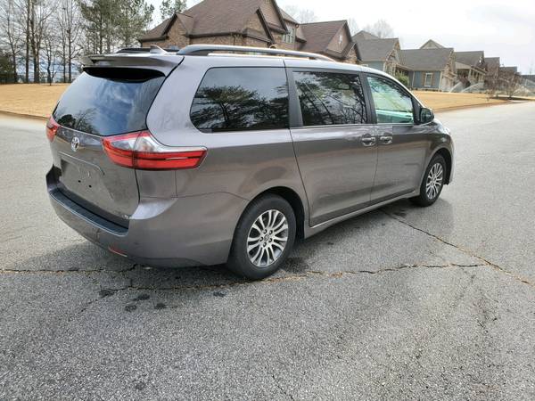 2020 TOYOTA SIENNA XLE - - by dealer - vehicle for sale in Inman, SC – photo 6