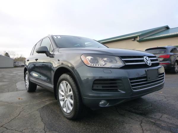 2012 Volkswagen Touareg TDI Sport w/Navigation for sale in Duluth, MN – photo 6