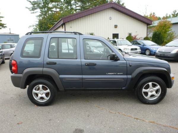 2002 JEEP LIBERTY 4X4 AUTOMATIC LOW MILEAGE RUNS AND DRIVES GOOD for sale in Milford, ME – photo 7