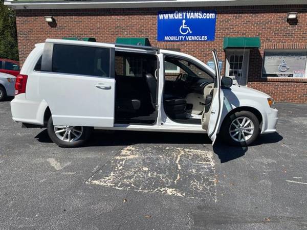 2018 Dodge Grand Caravan SXT Handicap Wheelchair rear entry for sale in dallas, GA – photo 19