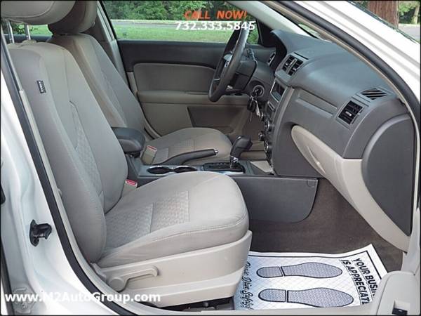 2011 Ford Fusion SE 4dr Sedan - cars & trucks - by dealer - vehicle... for sale in East Brunswick, NY – photo 18