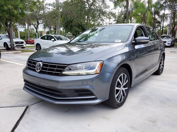 2018 *Volkswagen* *Jetta* *1.4T SE Automatic* Platin - cars & trucks... for sale in Coconut Creek, FL – photo 3