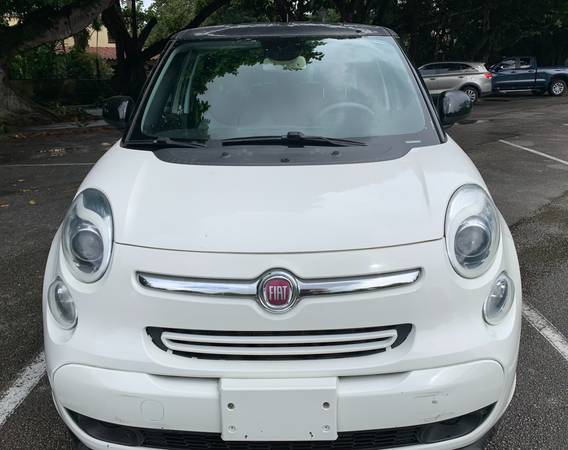 2014 FIAT 500L EASY - cars & trucks - by owner - vehicle automotive... for sale in Miami, FL – photo 9
