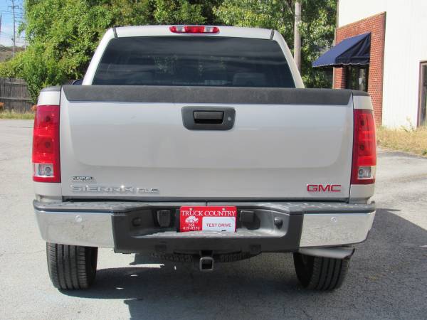 ** 2009 GMC SIERRA PICKUP * 4X4 * CREW CAB * LEATHER SEATS ** for sale in Fort Oglethorpe, TN – photo 4
