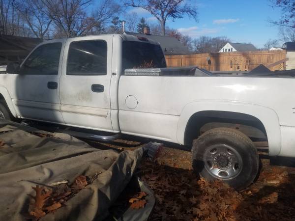 2006-7 Chevrolet 2500 HD - cars & trucks - by owner - vehicle... for sale in West Springfield, MA – photo 7