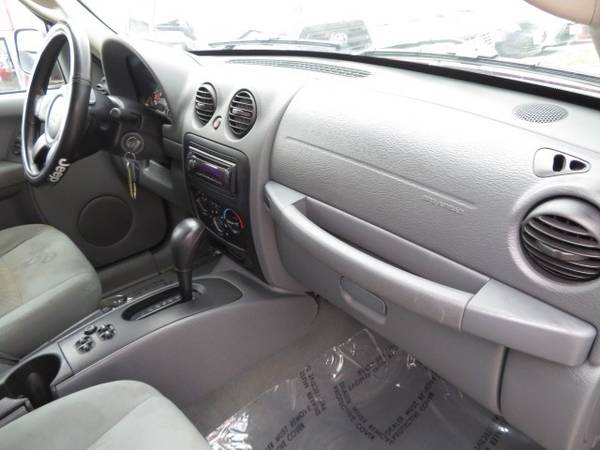2007 Jeep Liberty 2WD 4dr Sport 218, 000 miles 1, 700 for sale in Waterloo, IA – photo 9