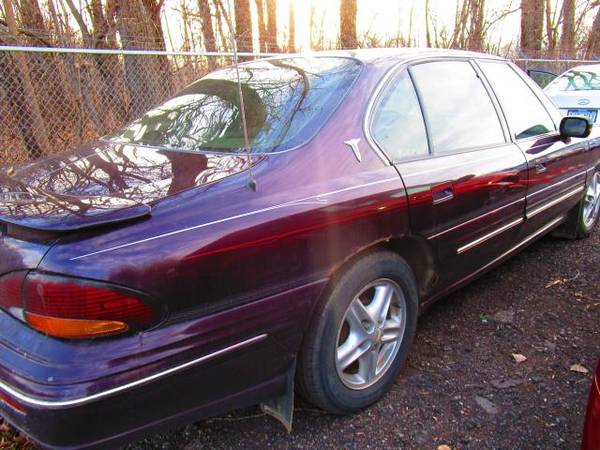 1997 Pontiac Bonneville 4dr Sdn SE - cars & trucks - by dealer -... for sale in Lino Lakes, MN – photo 4