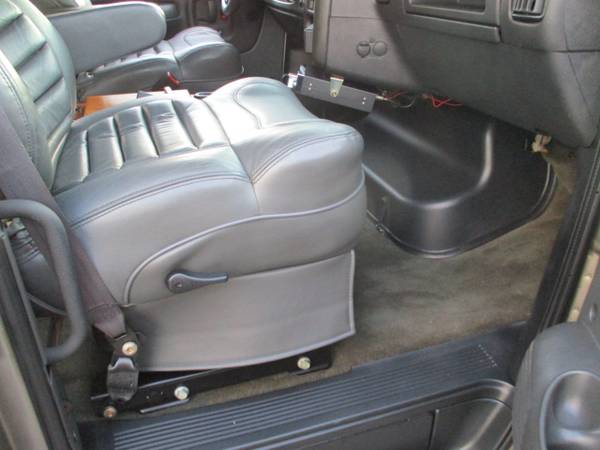 2005 Chevrolet C4E042 C4500 KODIAK CREW , SLEEPER CAB HAULER TRUCK for sale in south amboy, NJ – photo 13