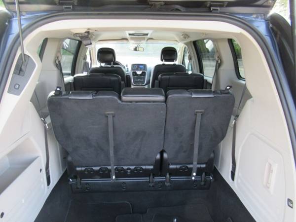 2014 Chrysler Town and Country Touring 4dr Mini Van - cars & trucks... for sale in Bloomington, IL – photo 11
