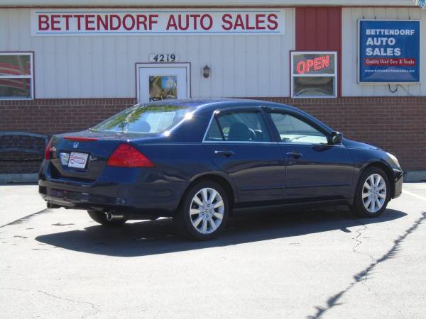 2007 Honda Accord SE V6 - - by dealer - vehicle for sale in Bettendorf, IA – photo 3