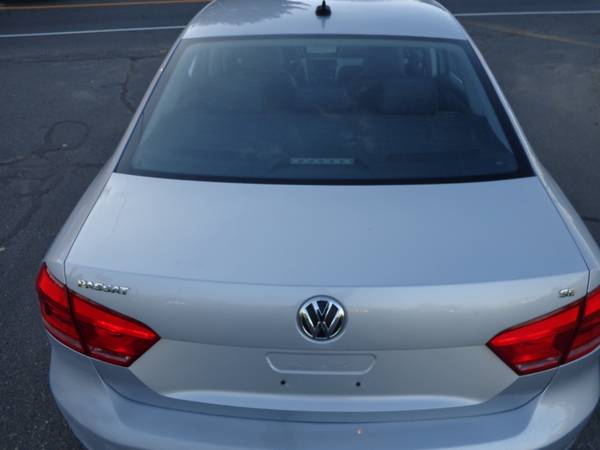 ****2012 VW PASSAT SE ONLY 93,000 MILES-LTHR-SR-RUNS/DRIVES GREAT -... for sale in East Windsor, CT – photo 6