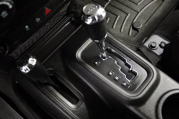 TOUGH Black WRANGLER 2015 Jeep Unlimited Rubicon 4X4 4WD HARD for sale in clinton, OK – photo 11