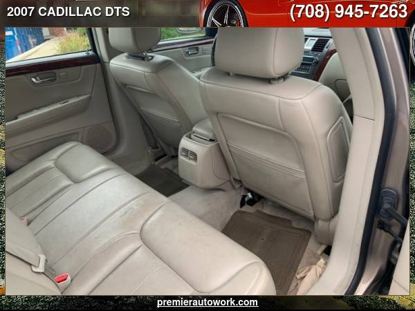 2007 CADILLAC DTS - cars & trucks - by dealer - vehicle automotive... for sale in Alsip, IL – photo 15