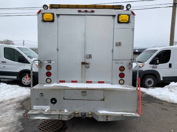 2006 GMC C-3500 ENCLOSED UTILITY SERVICE TRUCK READY F - cars & for sale in Massapequa, CT – photo 10