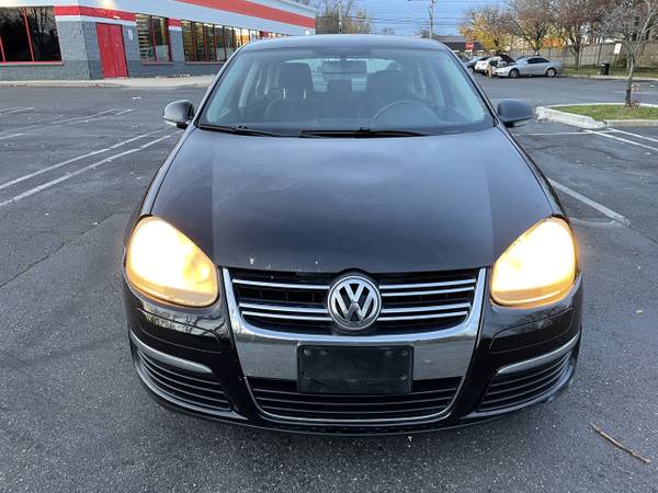 2008 VOLKSWAGEN JETTA MANUAL STICKSHIFT - cars & trucks - by owner -... for sale in East Meadow, NY – photo 2