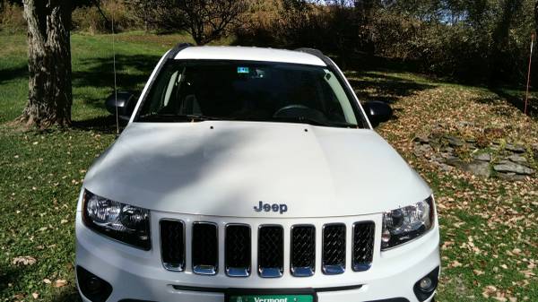 Pristine 2016 Jeep Compass NEVER WINTERED IN VERMONT for sale in Waterbury, VT – photo 2
