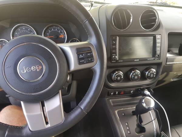 Jeep Patriot Limited 4x4 (2014) for sale in Buffalo, NY – photo 2