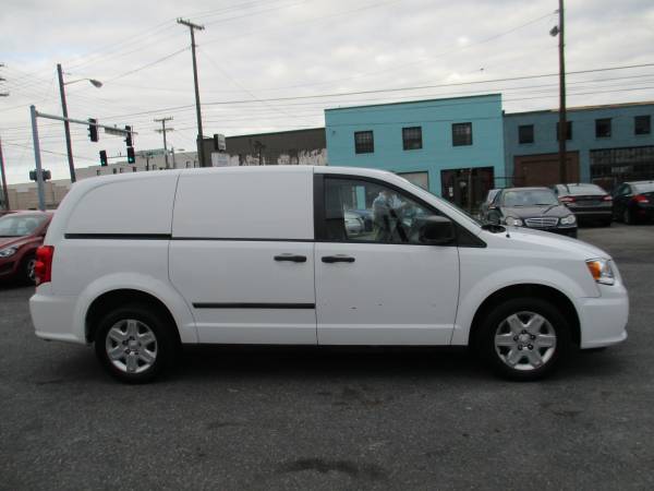 2014 Ram Cargo Van **Clean Title & Runs & Drives Great** - cars &... for sale in Roanoke, VA – photo 8