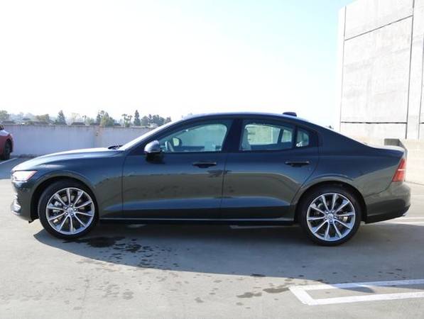 2020 Volvo S60 Momentum - - by dealer - vehicle for sale in Culver City, CA – photo 6