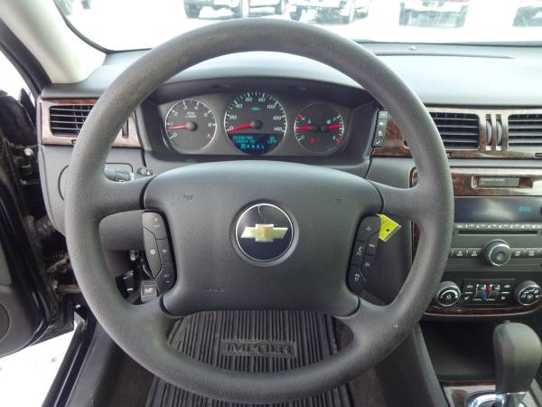 2015 Chevrolet Impala Limited LTZ Fleet 4dr Sedan for sale in Minneapolis, MN – photo 19