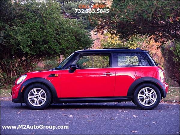 2013 Mini Cooper Hardtop Cooper 2dr Hatchback - cars & trucks - by... for sale in East Brunswick, NY – photo 2