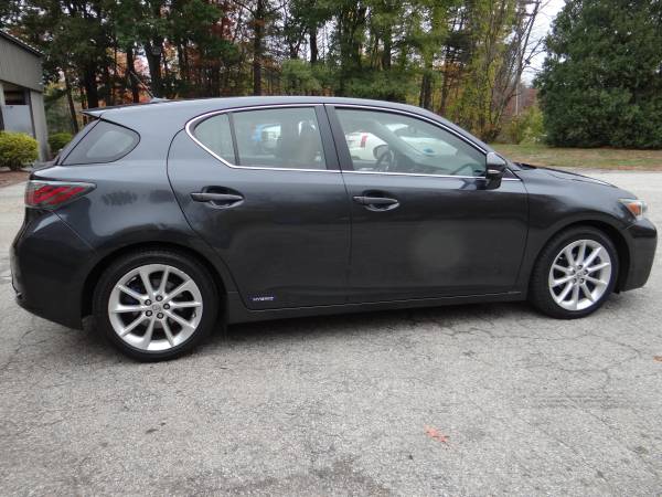 2011 Lexus CT200H Hybrid- 45+MPH CT 200H - Prius - cars & trucks -... for sale in Londonderry, VT – photo 8
