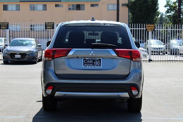 2018 MITSUBISHI OUTLANDER SE **$0 - $500 DOWN. *BAD CREDIT 1ST TIME... for sale in North Hollywood, CA – photo 6