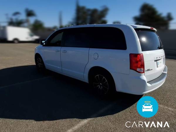 2018 Dodge Grand Caravan Passenger GT Minivan 4D van White - FINANCE... for sale in Atlanta, CA – photo 7