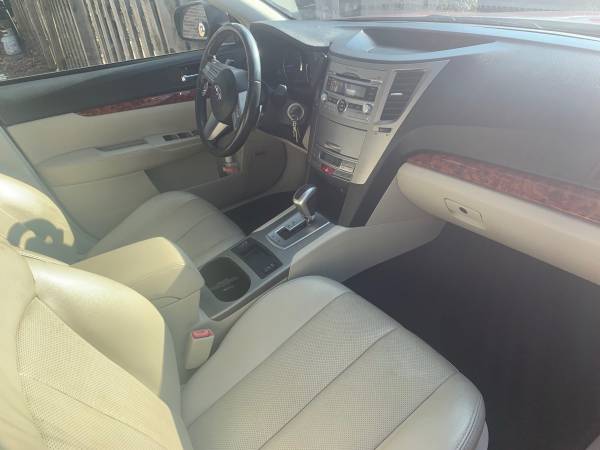 2011 Subaru Outback limited - cars & trucks - by owner - vehicle... for sale in Havre De Grace, MD – photo 4